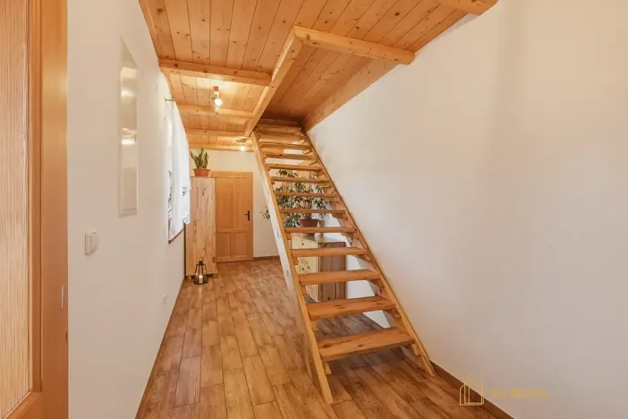 Prodej rodinného domu, Zavidov, 261 m2