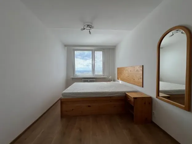 Pronájem bytu 2+kk, Praha - Kobylisy, Kyselova, 44 m2