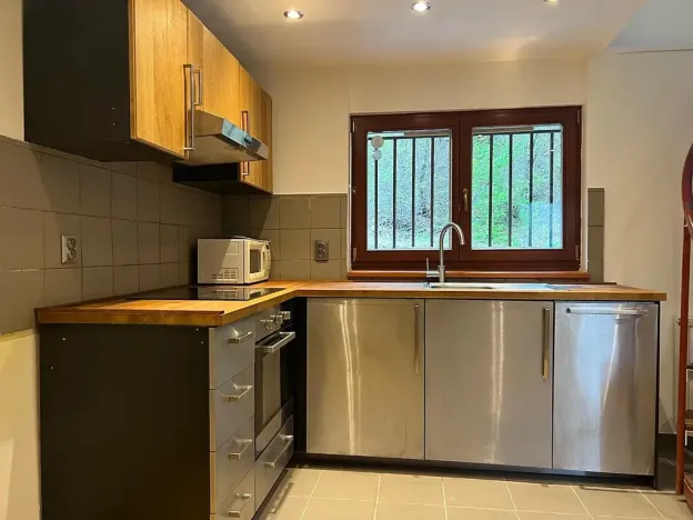 Prodej činžovního domu, Praha - Libeň, Klihařská, 259 m2