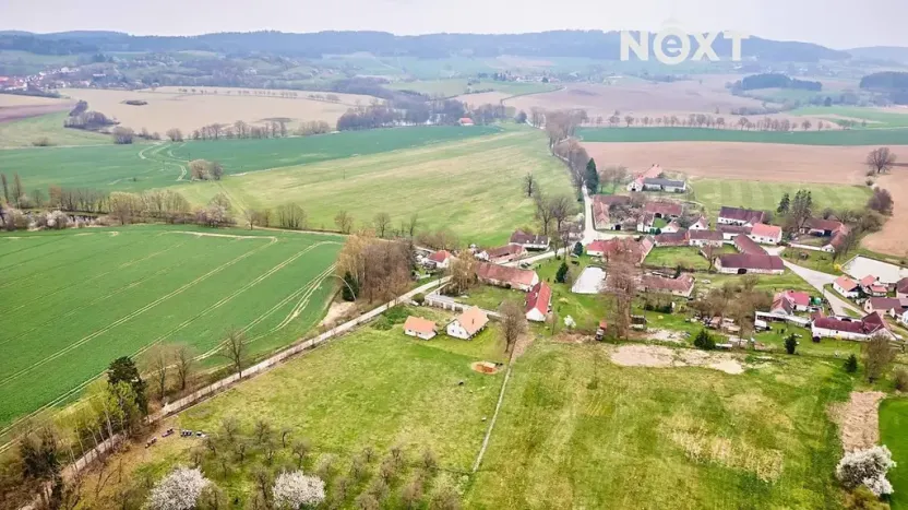 Prodej pozemku pro bydlení, Předslavice, 8407 m2