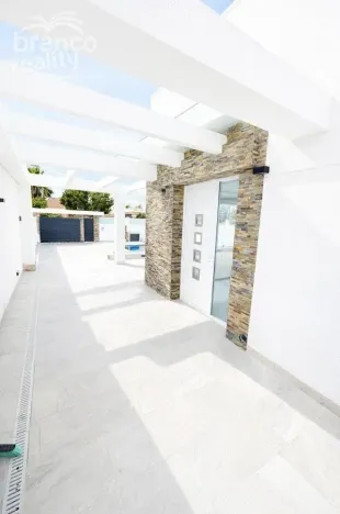 Prodej rodinného domu, Torrevieja, Alicante, Španělsko, 132 m2