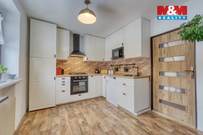 Prodej rodinného domu, Planá, Na Sádkách, 150 m2