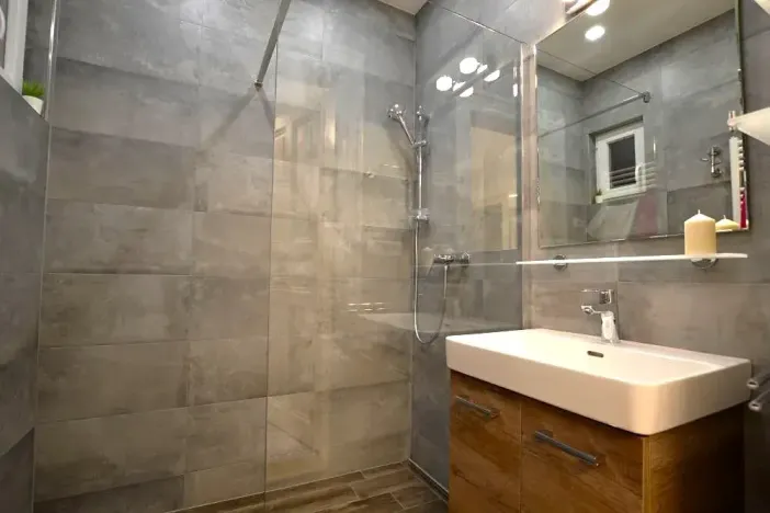 Pronájem bytu 3+kk, Praha - Vinohrady, Wenzigova, 77 m2