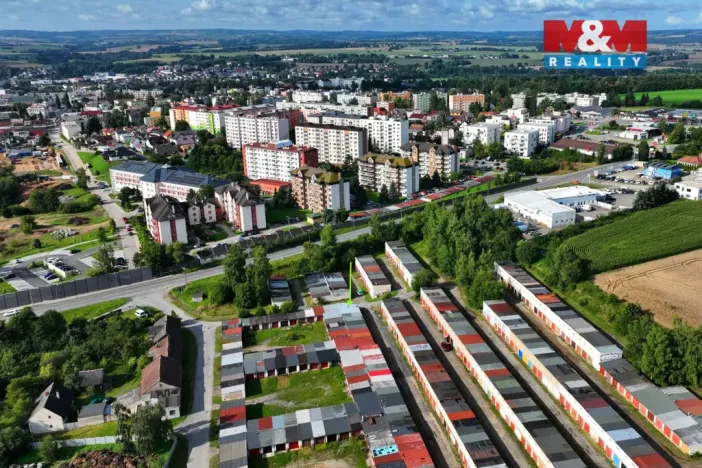 Pronájem garáže, Havlíčkův Brod, 28 m2