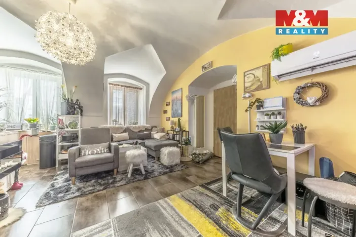 Prodej rodinného domu, Kopidlno, náměstí Hilmarovo, 230 m2