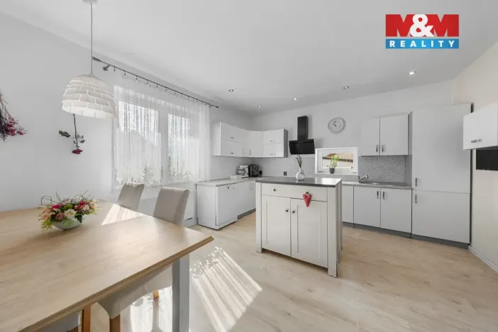 Pronájem rodinného domu, Řehlovice - Habří, 180 m2