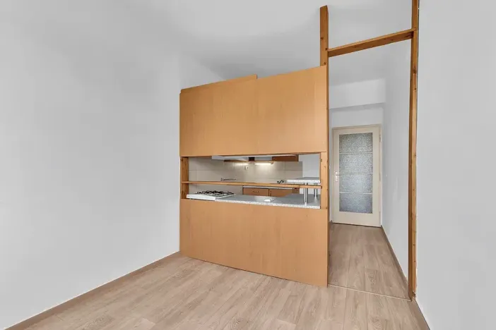 Pronájem bytu 2+1, Hradec Králové, Smetanovo nábřeží, 82 m2