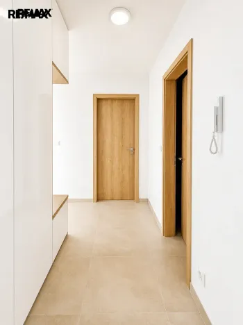 Pronájem bytu 2+kk, Plzeň, U Borského parku, 51 m2