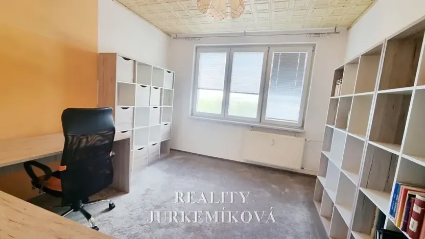 Pronájem bytu 3+1, České Budějovice, Krčínova, 78 m2