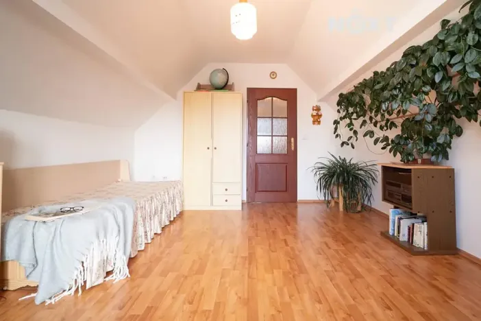 Prodej rodinného domu, Jindřichův Hradec, 197 m2