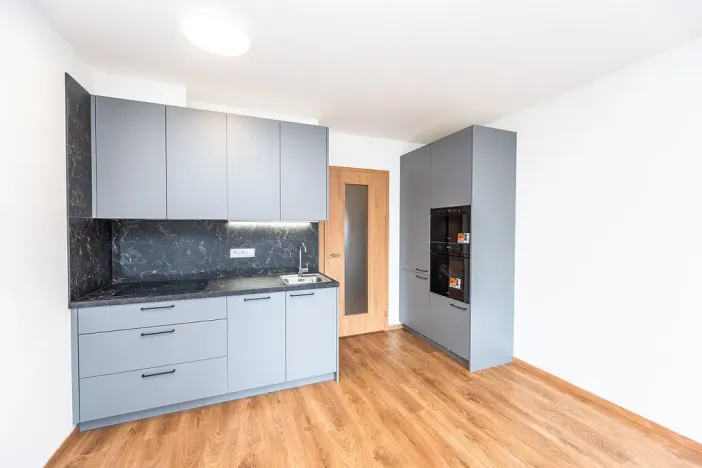 Pronájem bytu 1+kk, Praha - Háje, Výstavní, 33 m2