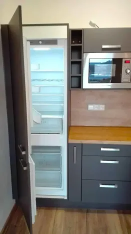 Pronájem bytu 2+kk, Králův Dvůr, Nad Stadionem, 42 m2