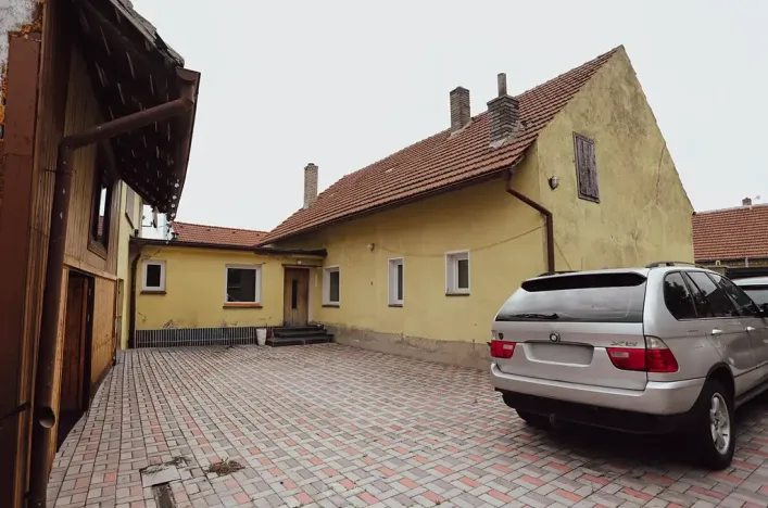 Prodej vícegeneračního domu, Malíkovice, 210 m2
