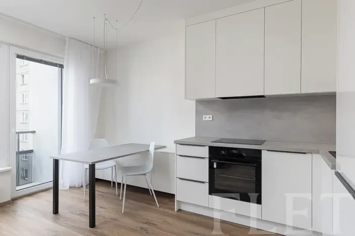 Pronájem bytu 1+kk, Praha - Kamýk, Hodkovická, 35 m2