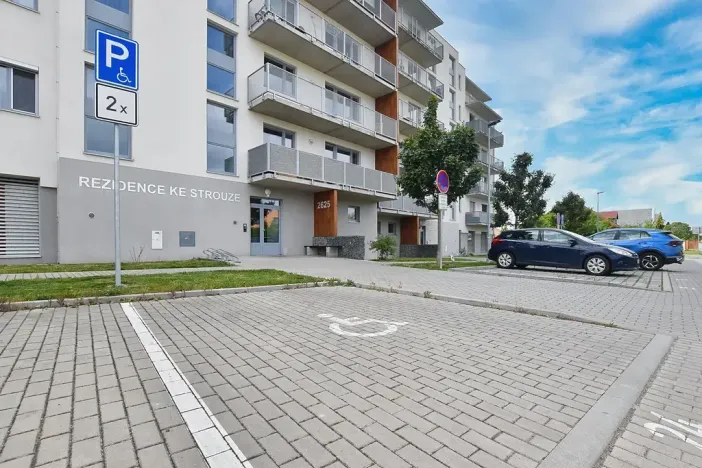 Pronájem bytu 2+kk, Nymburk, Ke Strouze, 51 m2