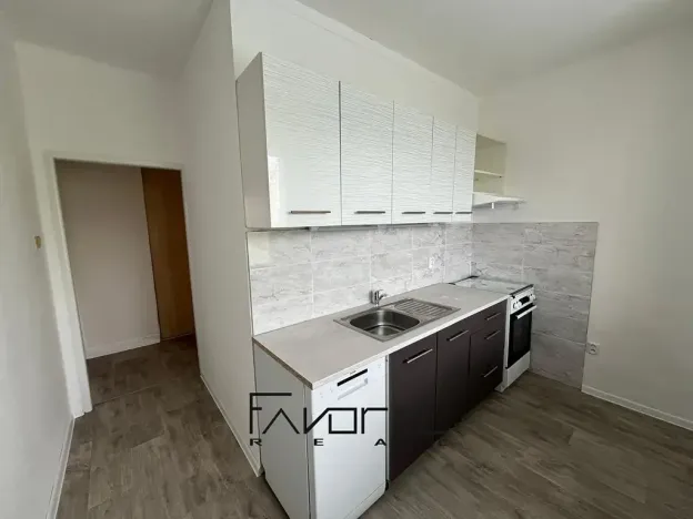Pronájem bytu 2+1, Ostrava, Kyjevská, 58 m2