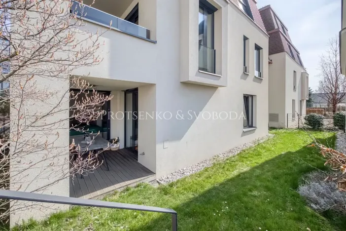 Pronájem bytu 2+kk, Praha - Troja, Pod Havránkou, 63 m2