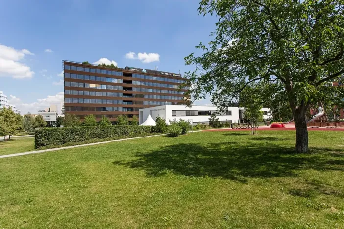 Pronájem kanceláře, Praha - Michle, Vyskočilova, 415 m2
