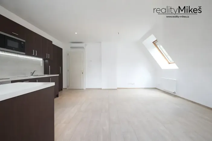 Pronájem bytu 2+kk, Liberec, Riegrova, 55 m2