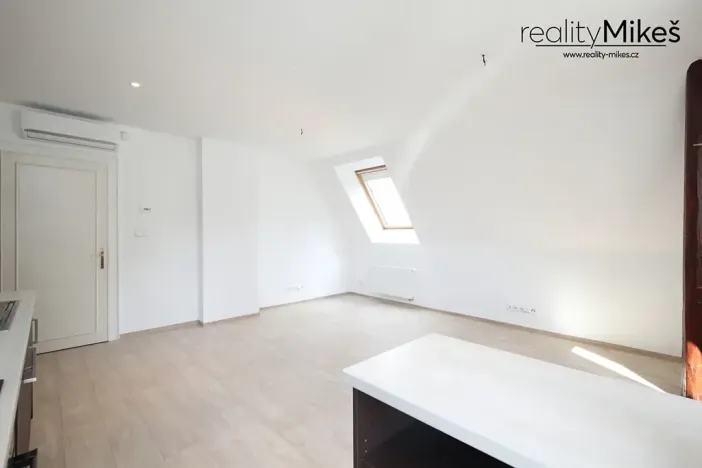 Pronájem bytu 2+kk, Liberec, Riegrova, 55 m2