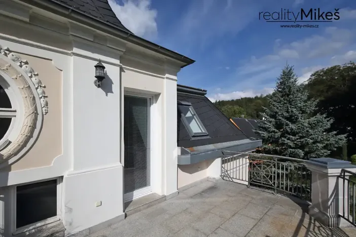 Pronájem bytu 2+kk, Liberec, Riegrova, 55 m2