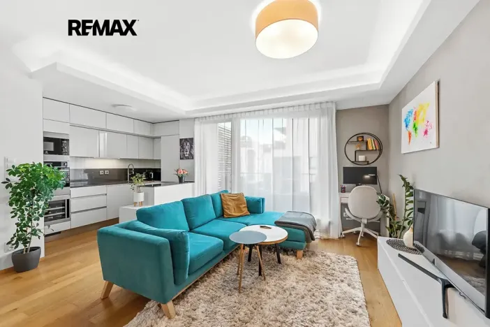 Pronájem bytu 3+kk, Praha - Hrdlořezy, Učňovská, 71 m2