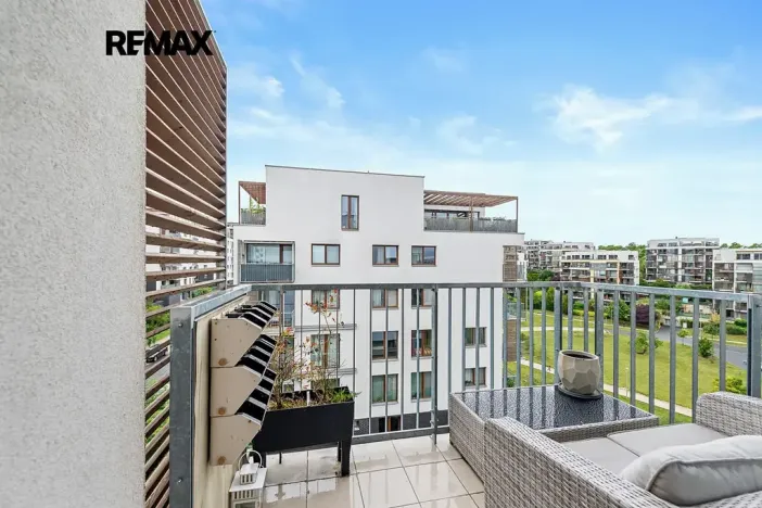 Pronájem bytu 3+kk, Praha - Hrdlořezy, Učňovská, 71 m2