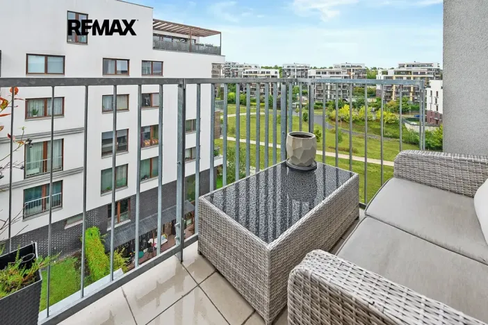 Pronájem bytu 3+kk, Praha - Hrdlořezy, Učňovská, 71 m2