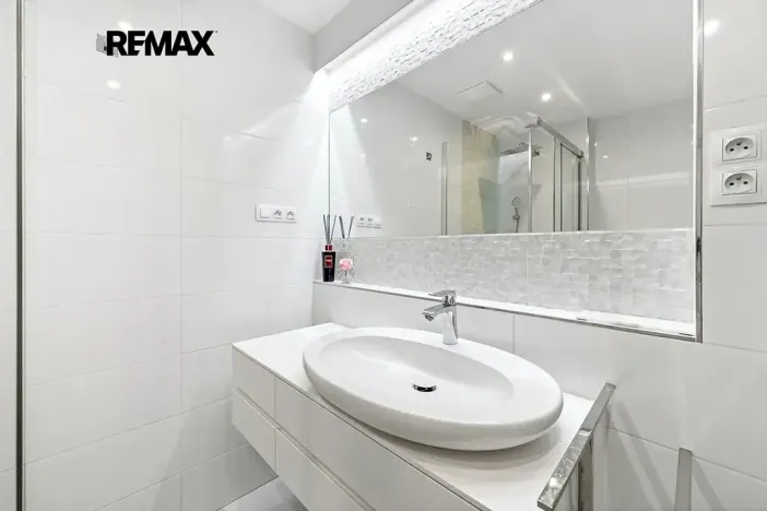 Pronájem bytu 3+kk, Praha - Hrdlořezy, Učňovská, 71 m2