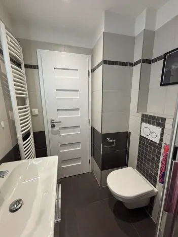 Pronájem bytu 1+kk, Praha - Smíchov, Kotevní, 22 m2