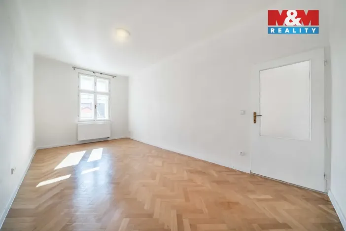Pronájem bytu 2+1, Plzeň, Koterovská, 82 m2