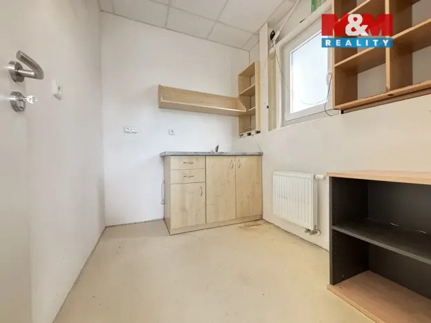Pronájem obchodního prostoru, Třebíč - Nové Město, Brněnská, 293 m2