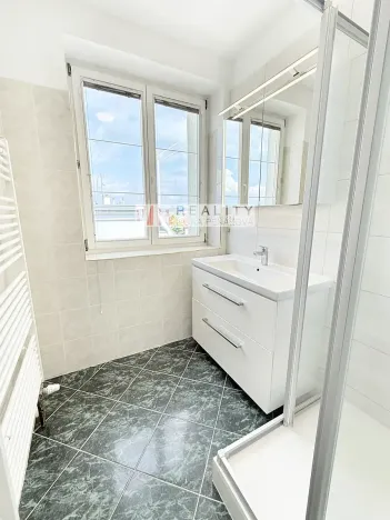 Pronájem bytu 2+1, Brno, Tůmova, 97 m2