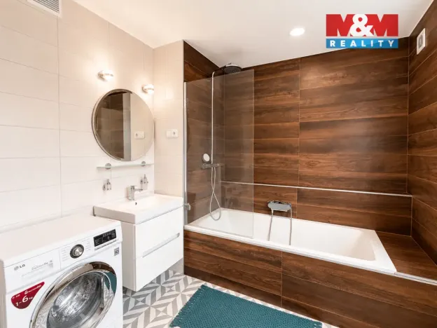 Pronájem bytu 3+kk, Praha - Záběhlice, Sněženková, 71 m2