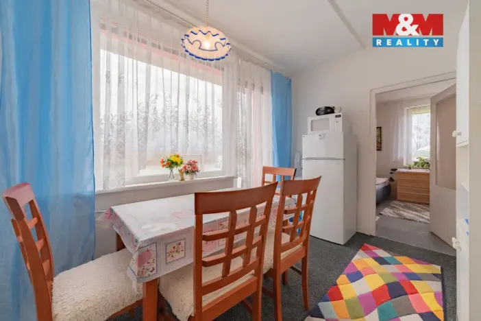 Pronájem bytu 2+1, Cheb, Riegerova, 52 m2