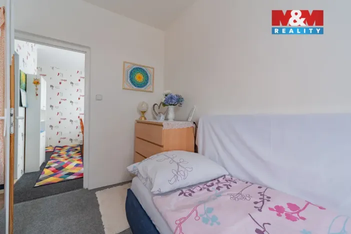 Pronájem bytu 2+1, Cheb, Riegerova, 52 m2