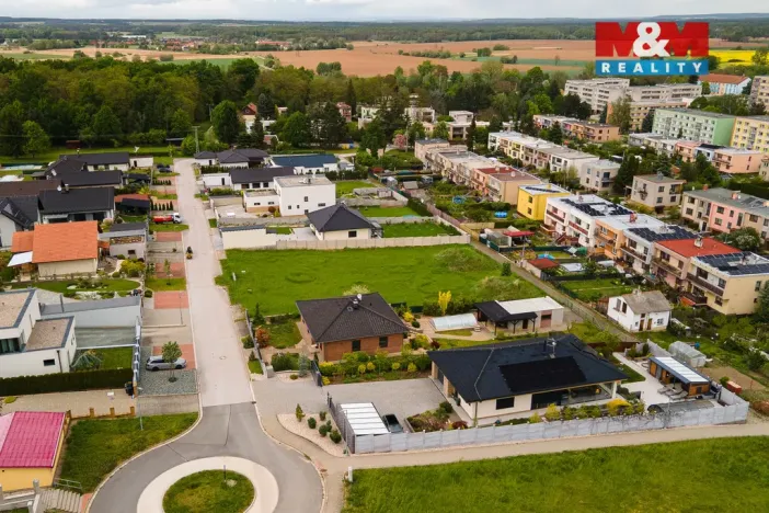 Prodej pozemku pro bydlení, Chvaletice, Západní, 928 m2