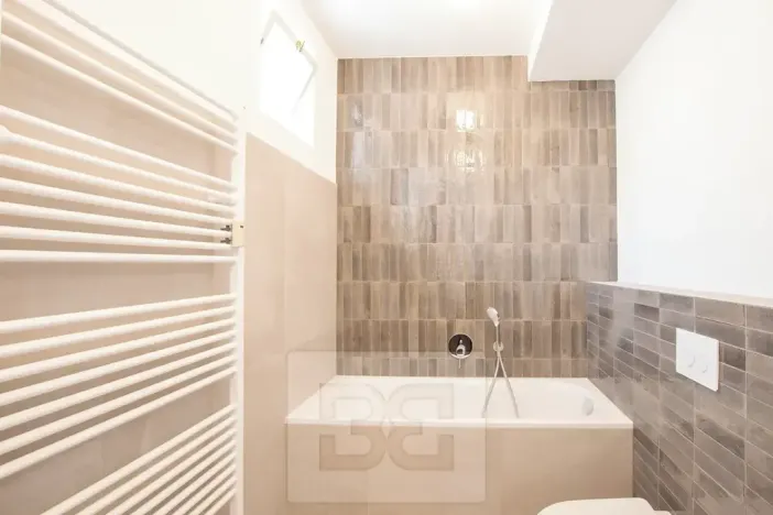 Pronájem bytu 3+kk, Praha - Libeň, Sokolovská, 70 m2