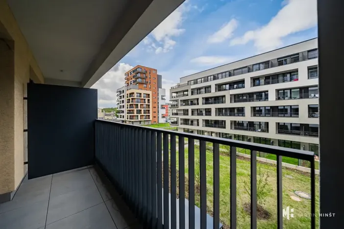 Pronájem bytu 1+kk, Praha - Hloubětín, Poděbradská, 35 m2