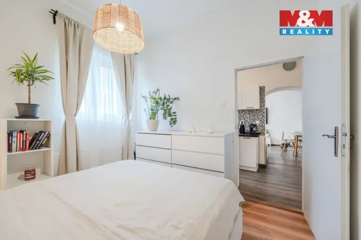 Prodej bytu 3+1, Dymokury, Osvobození, 65 m2