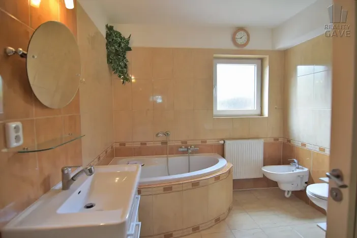 Prodej rodinného domu, Krupka, Letná, 204 m2