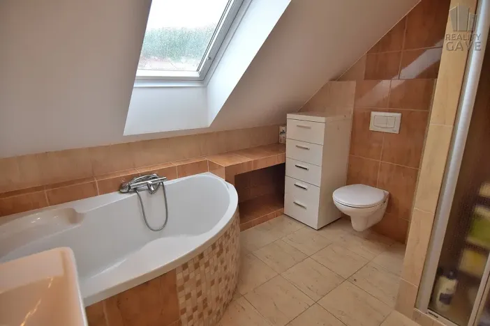 Prodej rodinného domu, Krupka, Letná, 204 m2