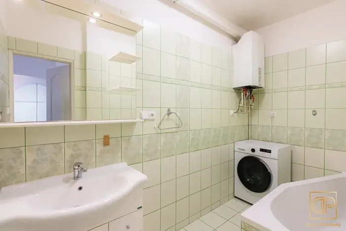 Prodej bytu 3+1, Čebín, 83 m2