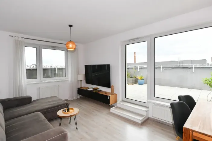 Pronájem bytu 3+kk, Praha - Vysočany, Strnadových, 78 m2