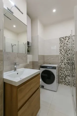 Prodej bytu 2+kk, Praha - Strašnice, Černokostelecká, 48 m2