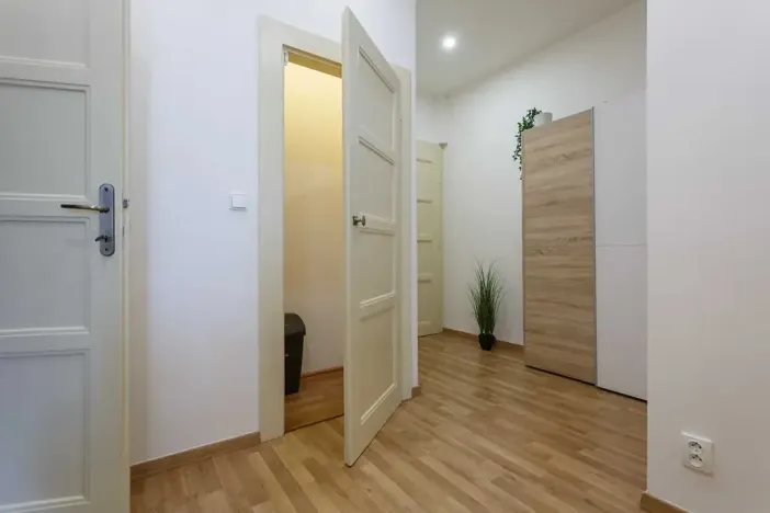 Prodej bytu 2+kk, Praha - Strašnice, Černokostelecká, 48 m2