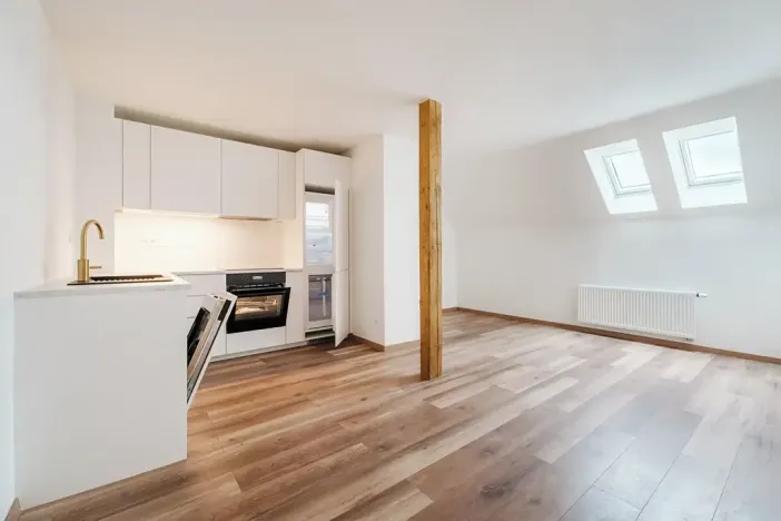 Pronájem bytu 3+kk, Praha - Vršovice, Rostovská, 79 m2