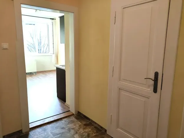Pronájem bytu 1+kk, Praha - Prosek, Na vyhlídce, 24 m2