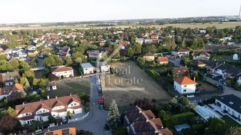 Prodej pozemku pro bydlení, Hovorčovice, 1330 m2
