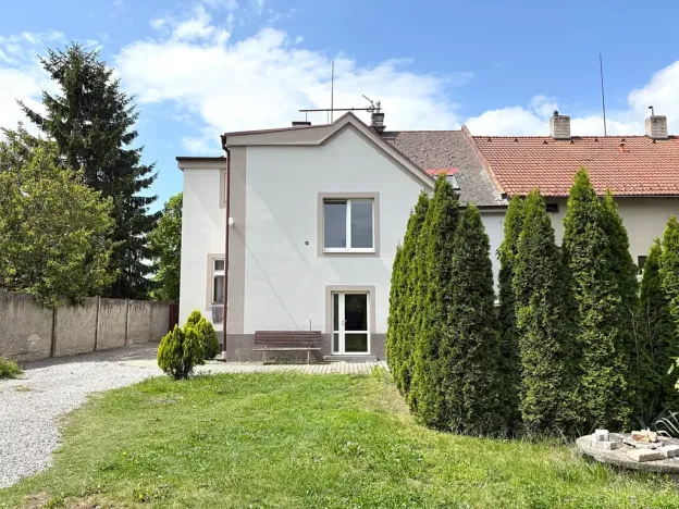 Pronájem bytu 2+1, Nymburk, Kolínská, 55 m2